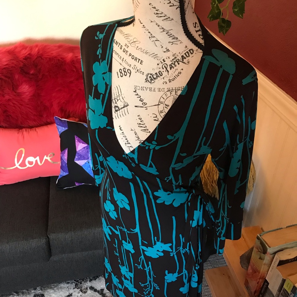 Abstract Floral Print Wrap Dress